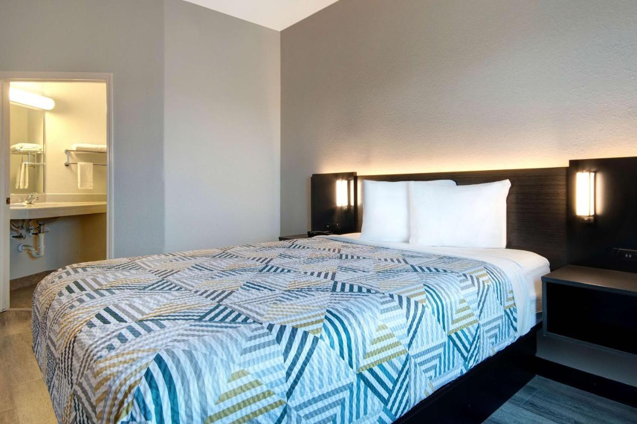Hotel 6-pharr, Tx Pharr